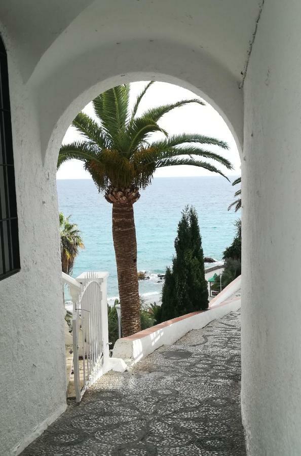 Nerja 1 Apartment Ngoại thất bức ảnh